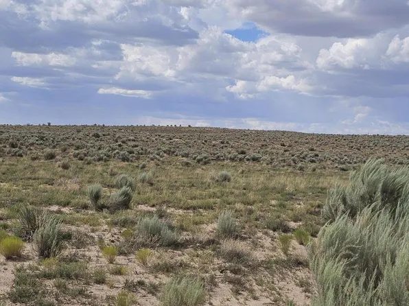 2015 Pennard St NE, Rio Rancho, NM 87144