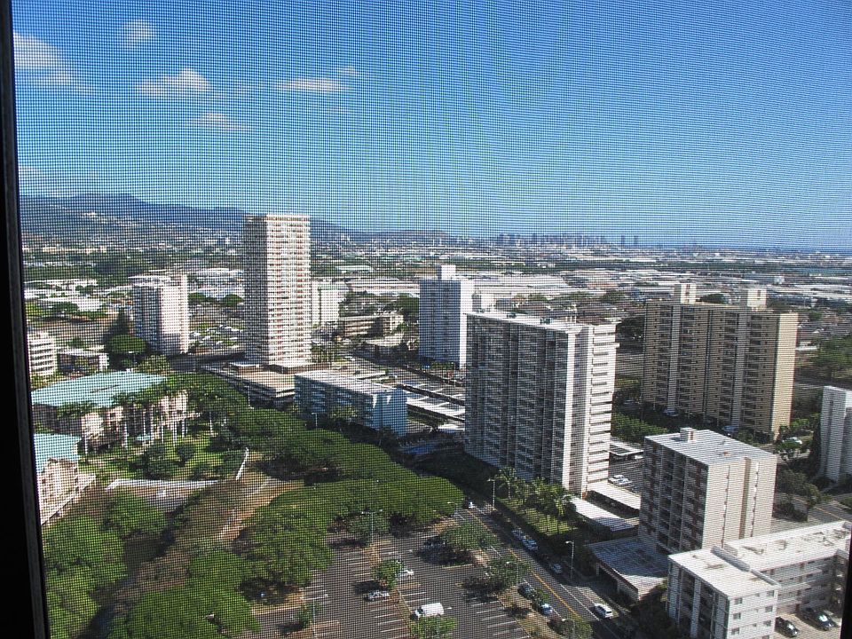Looking toward Diamond Head