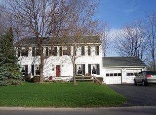 11 Loyalist Ave, Rochester, NY 14624