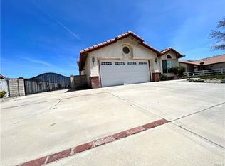 6825 Banyan Ave, Hesperia, CA 92345