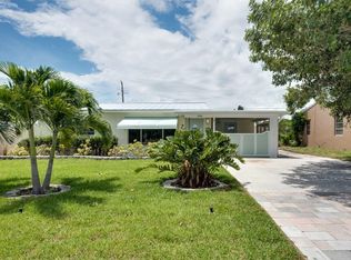 208 SW 7th Ave, Boynton Beach, FL 33435