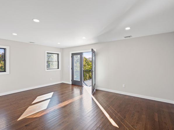 (undisclosed Address)