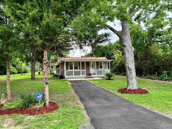 8680 Sharon Ln, Pensacola, FL 32534