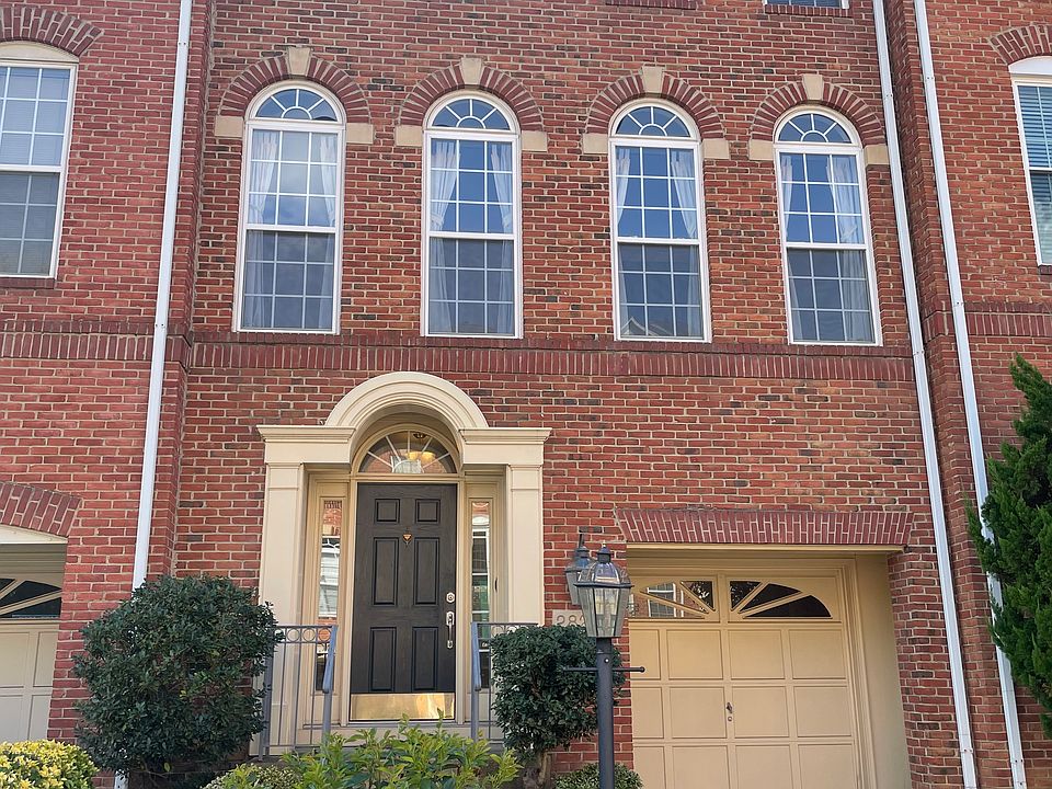 1st image of 2828 Saint Croix Dr