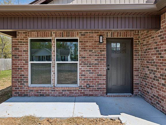 4th image of 242 Green Meadow Dr Lot 14