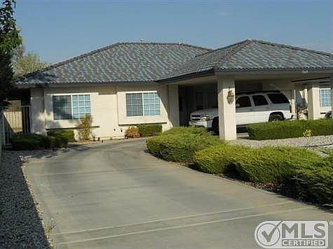 3rd image of 12665 Sorrel Dr