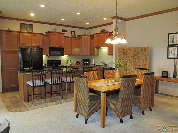5th image of 6112 S Avalon Ave Unit 303