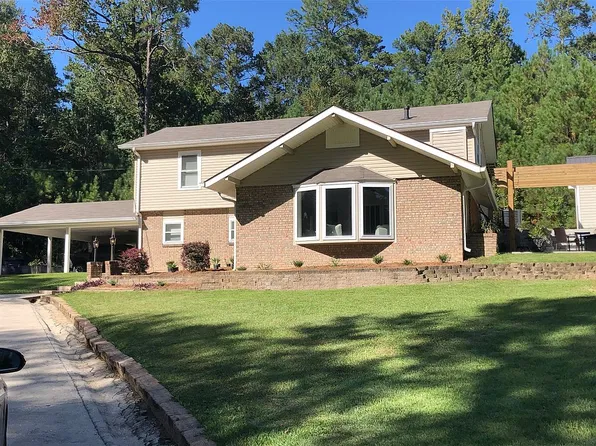 110 5th Ave, Grove Hill, AL 36451