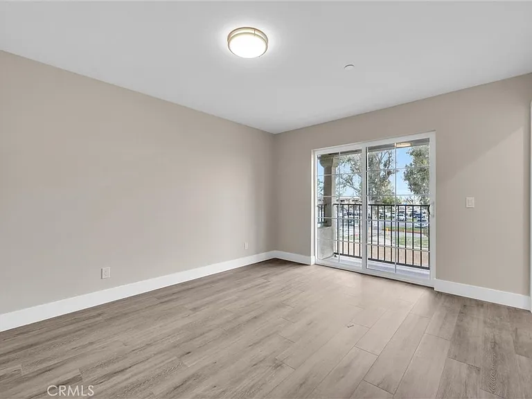 16385 Valencia Ave #3 — Photo 18