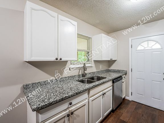 027-photo-kitchen-12694728_05152023