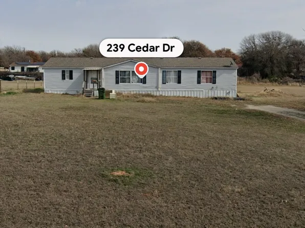 239 Cedar Dr, Azle, TX 76020