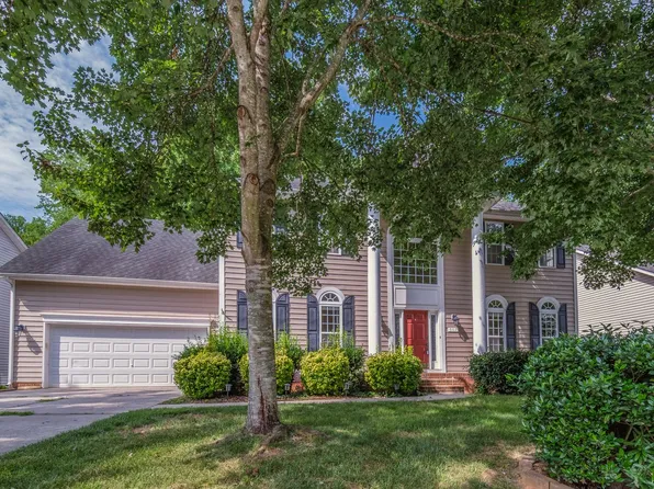 507 Hannah McKenzie Dr, Greensboro, NC 27455