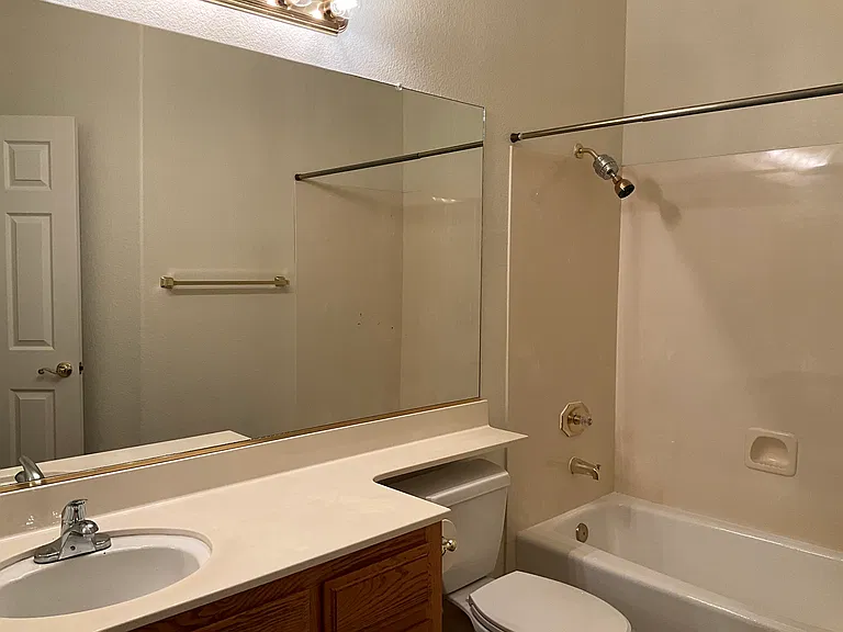 8418 Granite Cove Dr — Photo 15