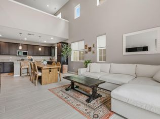 400 Tibbetts St, Santa Paula, CA 93060