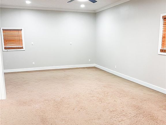 5th image of 1707 33rd St