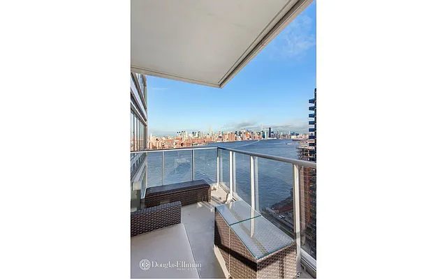 Rented by Douglas Elliman | media 28