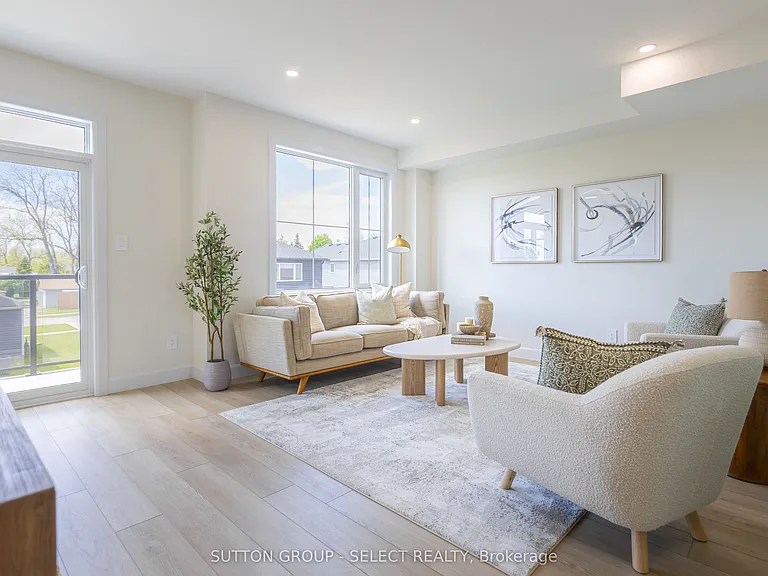 233 Upper Queen St #18 — Photo 11