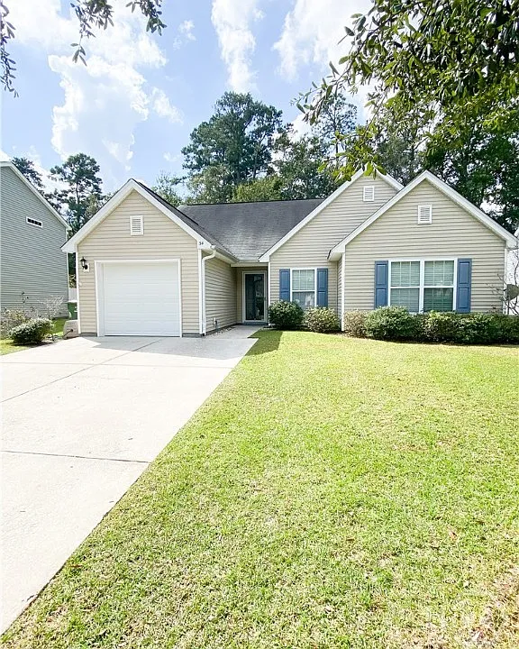 34 Hamilton Grove Dr