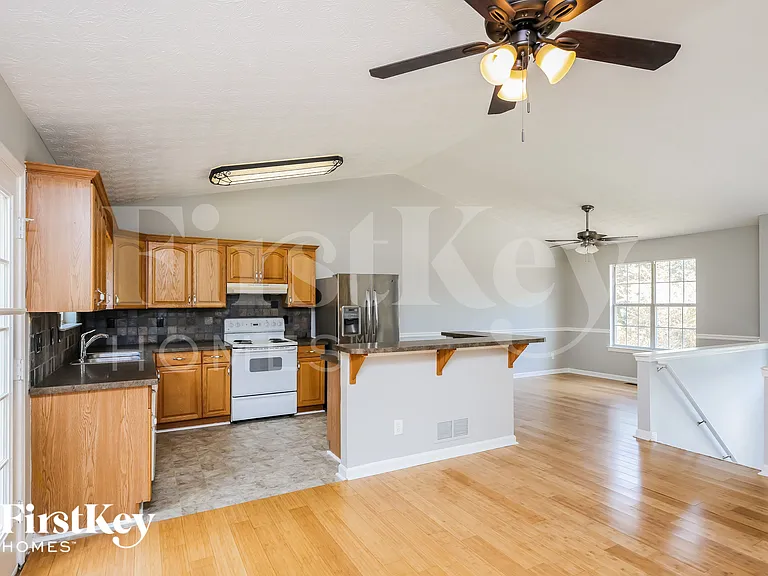 6029 Rose Ct — Photo 7