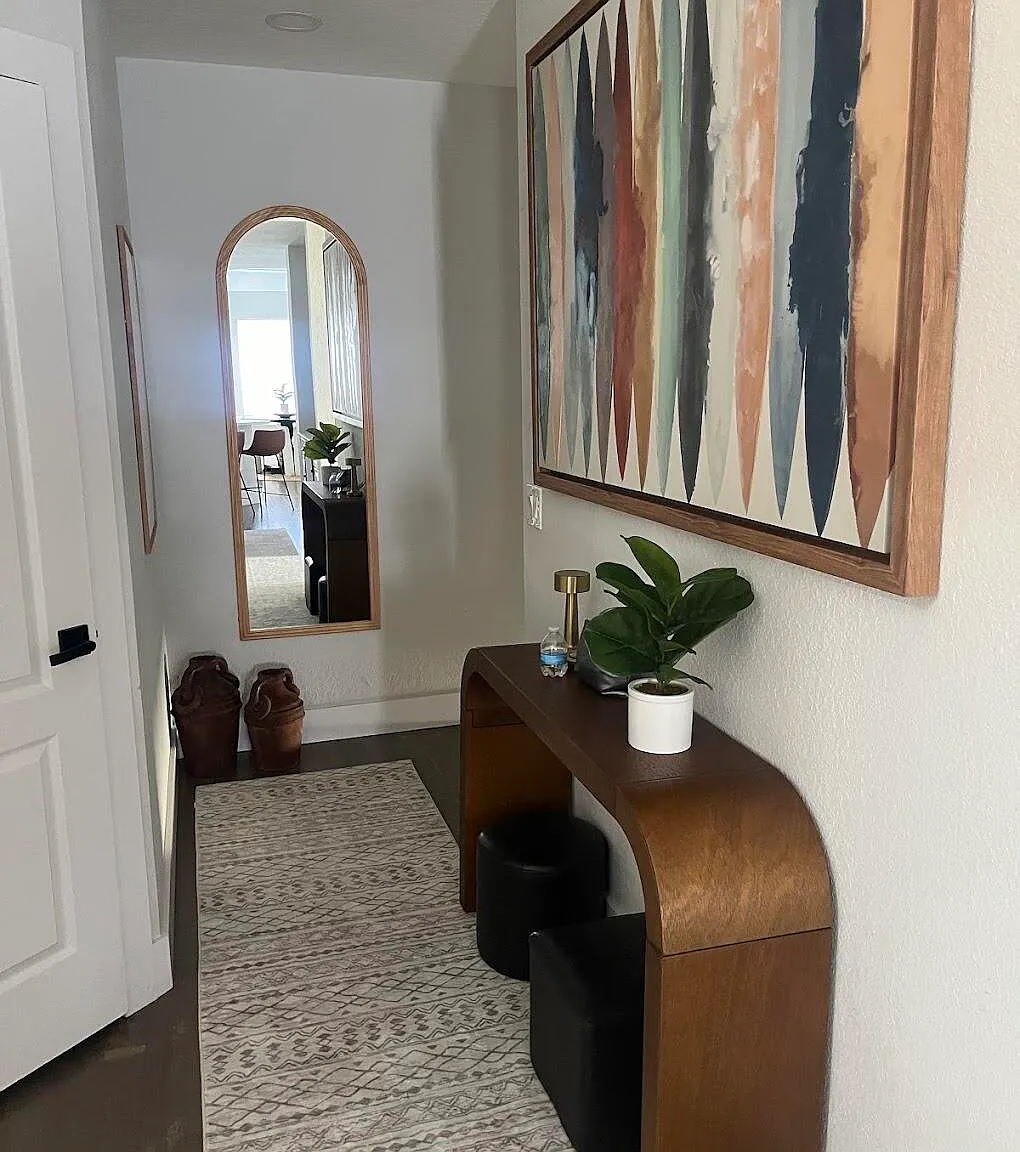 3 bed, 2.0 bath, 1536 sqft, $5,000 — Photo 3