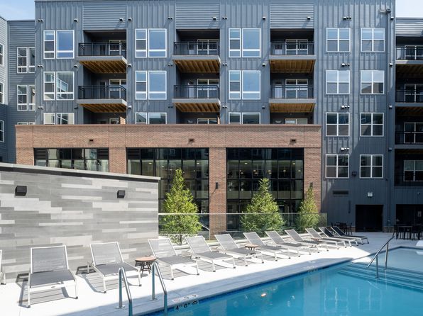 14400 Glen Manor Dr #413