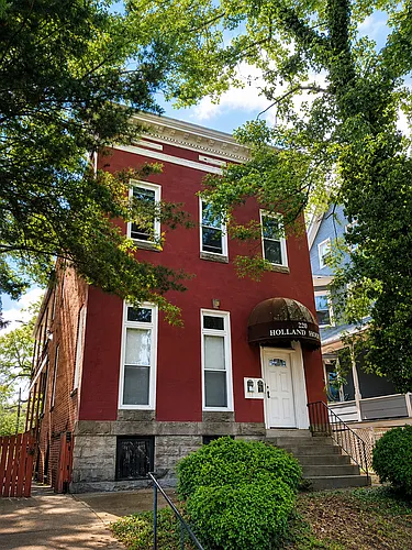 220 S Augusta Ave Photo 1