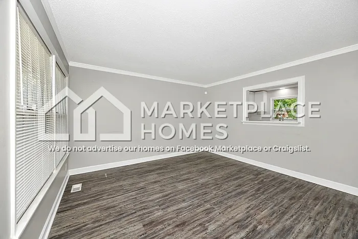 4002 Summerhill Dr NW — Photo 5