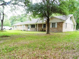 1801 Sara St, Sulphur, LA 70663