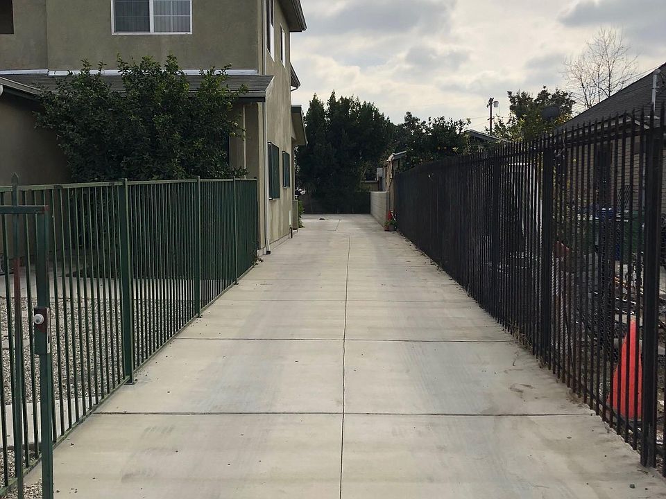 driveway parking