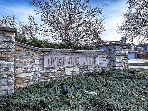 2nd image of 8857 Westlake Dr #8857