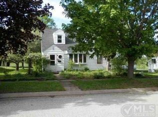 820 Harrison Ave, Crystal Falls, MI 49920