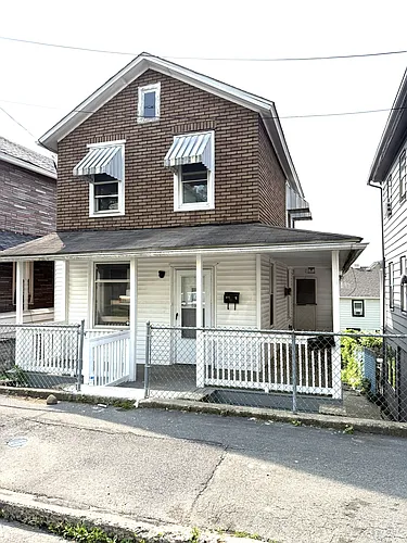 472 2nd St #2 Photo 1