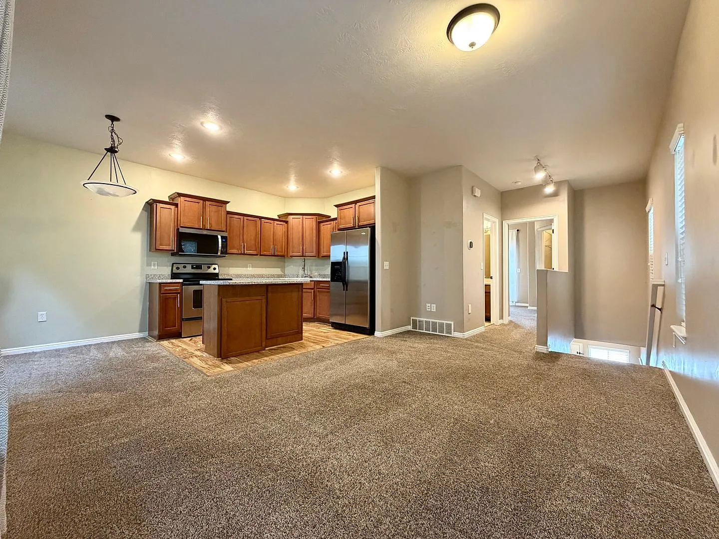 2 Bed Townhome with Garage, Driveway & In-Unit Laundry — Photo 4