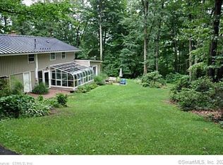 74 Idylwood Dr, Northford, CT 06472