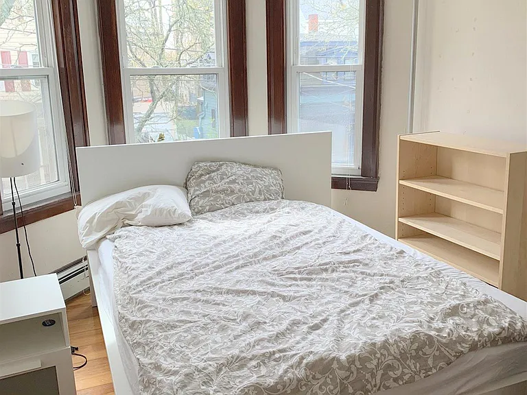 14 Chandler St #2 — Photo 12