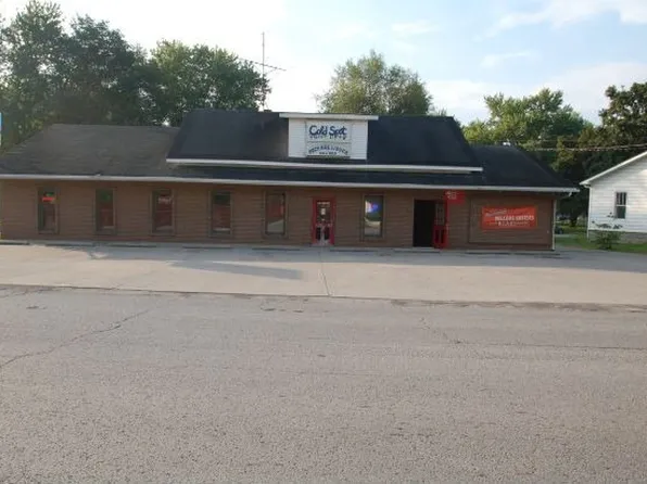 1205 W Shelby St, Falmouth, KY 41040