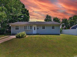 1709 Westwood Blvd, Bay Shore, NY 11706