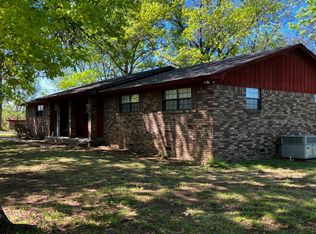 208 Brewer, Heavener, OK 74937