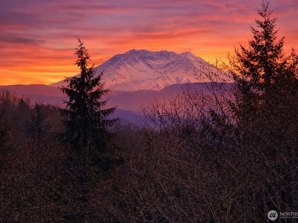 418 August Road, Onalaska, WA 98570