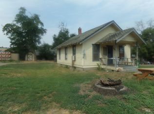 1046 15th St, Clarkston, WA 99403