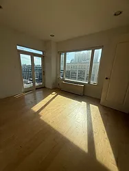 189 Bridge Street, #8A