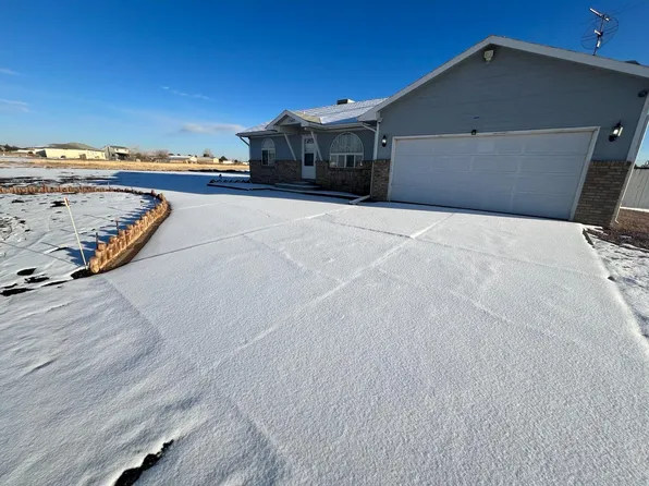 1560 W Delaney Dr, Pueblo West, CO 81007