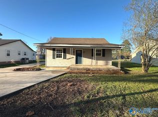 131 Wilson Mann Rd, Owens Cross Roads, AL 35763