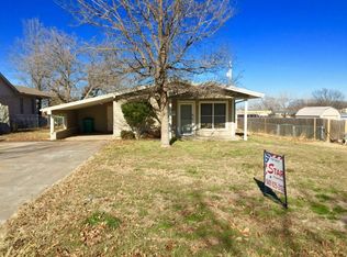 211 Jordan Dr, Nocona, TX 76255