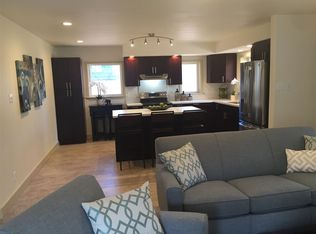 419 Ilikahi St, Lahaina, HI 96761