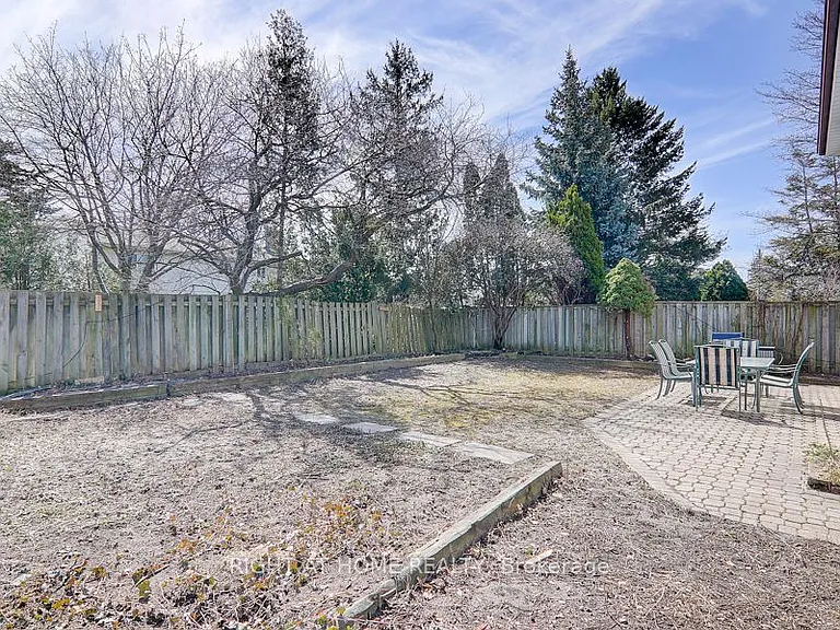 2126 Varency Dr — Photo 23