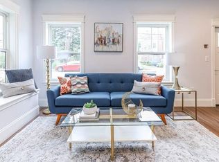 104 Brookley Rd FLOOR 2, Jamaica Plain, MA 02130