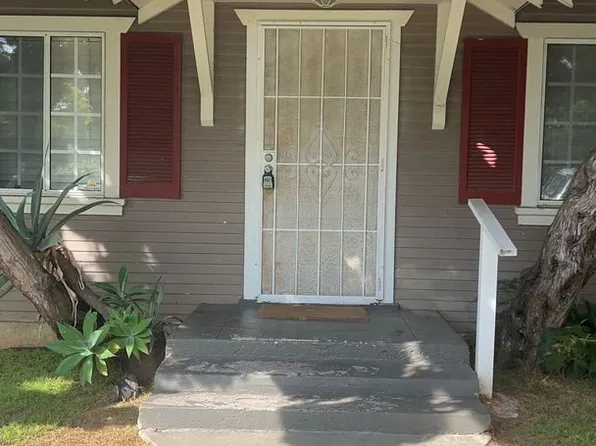 319 S Freeman St, Oceanside, CA 92054
