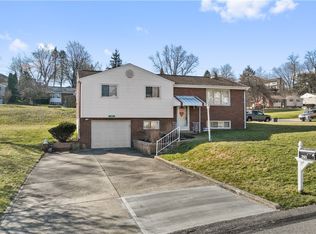 203 Skylark Dr, Glenshaw, PA