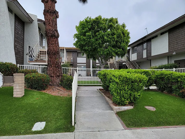 6540A — Photo 10